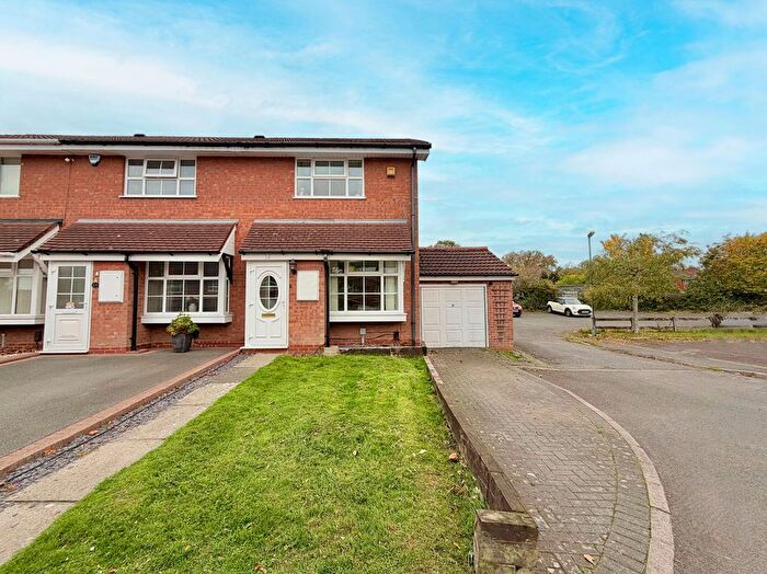 2 Bedroom End Terrace House For Sale In Schoolhouse Close, Kings Norton, B38