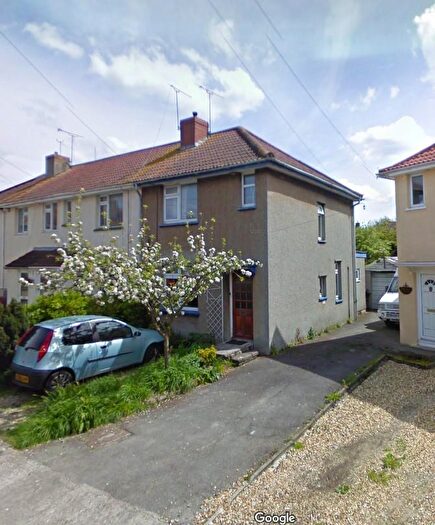 4 Bedroom End Of Terrace House To Rent In Wakedean Gardens, Bristol, BS49