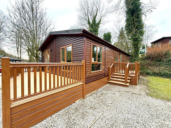 2 Bedroom Mobile Home For Sale In Gatebeck Holiday Park, Gatebeck Road, Kendal, LA8