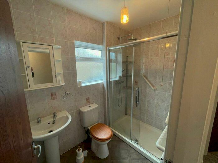 2 Bedroom Bungalow To Rent In Mill View, North Yorkshire, DL11
