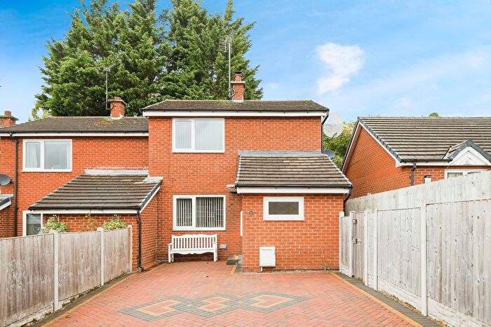 2 Bedroom Semi-Detached House For Sale In Highfields, Chirk, Wrexham, Clwyd, LL14