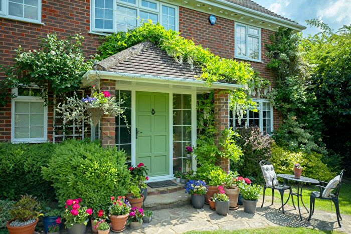 4 Bedroom Detached House For Sale In Kingsfold, RH12