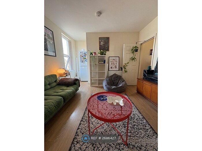 1 Bedroom Flat To Rent In Gloucester Road, Horfield, Bristol, BS7