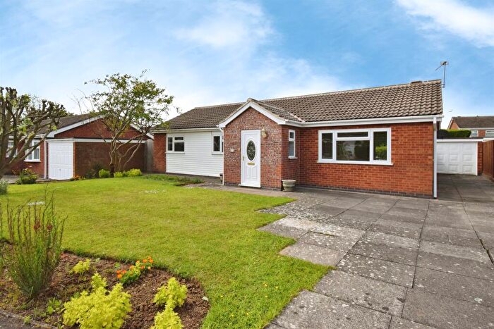 3 Bedroom Detached Bungalow For Sale In Sywell Drive, Wigston, LE18