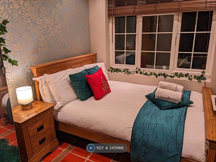 Studio To Rent In Mount Pleasant, Barnet, EN4