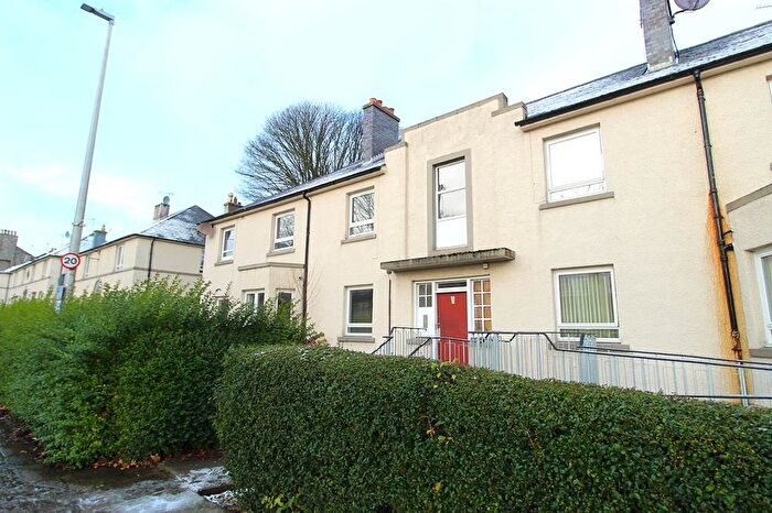 4 Bedroom Flat To Rent In Sunnybank Road, First Floor, AB24