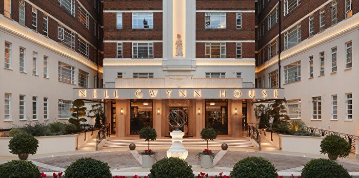 Studio To Rent In Nell Gwynn House, Sloane Avenue, Chelsea, SW3