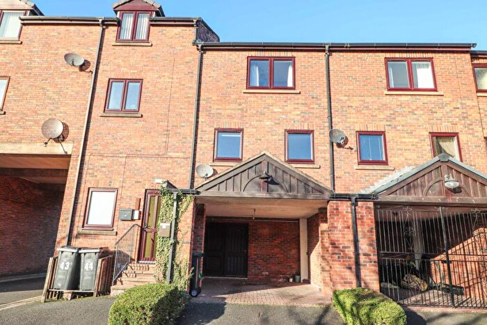 2 Bedroom Town House To Rent In Caldew Maltings, Carlisle, CA2