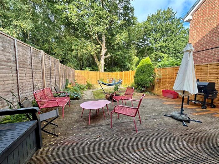 2 Bedroom Semi-Detached House For Sale In Thyme Avenue, Whiteley, PO15