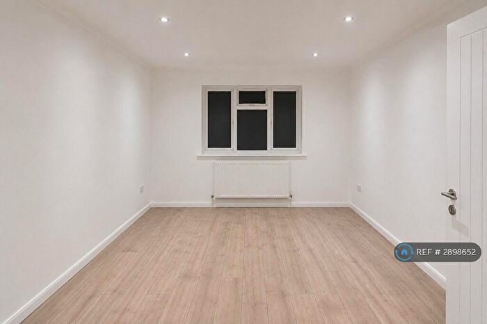 3 Bedroom Terraced House To Rent In Sheppey Road, Dagenham, RM9