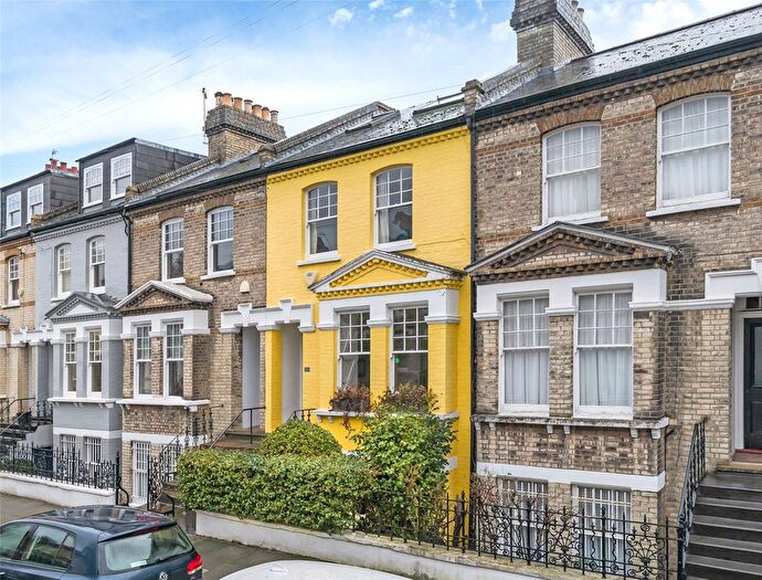 5 Bedroom Detached House For Sale In Chesson Road, London, W14