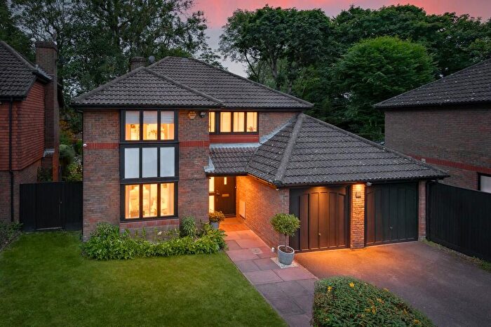 4 Bedroom Detached House For Sale In West Purley, Surrey, CR8