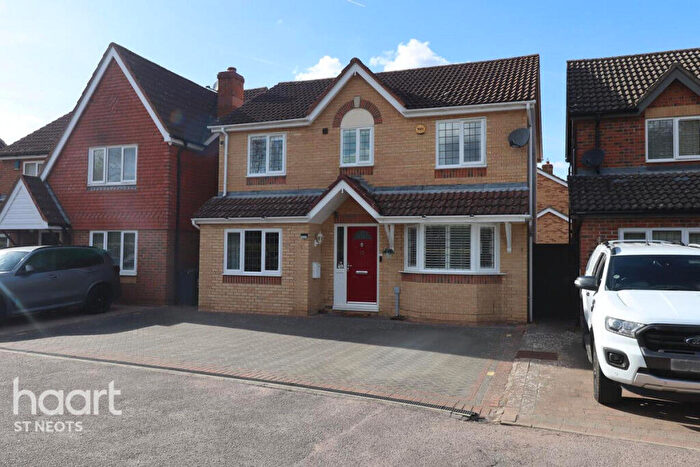4 Bedroom Detached House For Sale In Murrell Close, St Neots, PE19