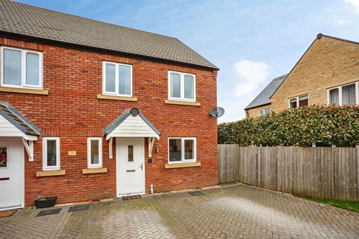 3 Bedroom Semi Detached House For Sale In Eperson Way, Waltham On The Wolds, Melton Mowbray, LE14