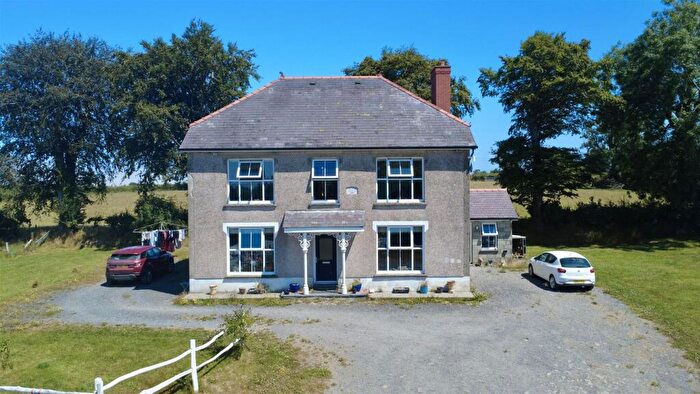 4 Bedroom Smallholding For Sale In Caerwedros, Llandysul, SA44