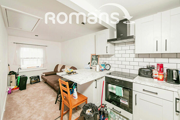 1 Bedroom Apartment To Rent In Watlington Street, RG1