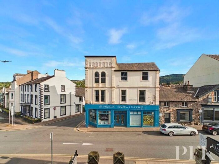 3 Bedroom Flat For Sale In Station Street, Keswick, CA12