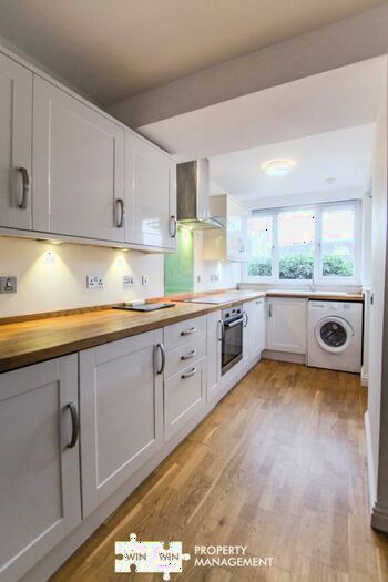 2 Bedroom Flat To Rent In Belmont Road, Juniper Green, Edinburgh, EH14