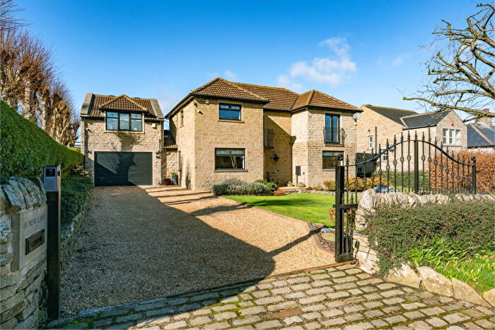 5 Bedroom Detached House For Sale In New Lane, Skelmanthorpe, Huddersfield, HD8