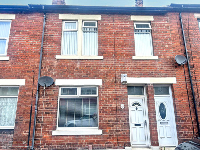 2 Bedroom Flat To Rent In Morpeth Terrace, Percy Main, North Shields, Tyne And Wear, NE29