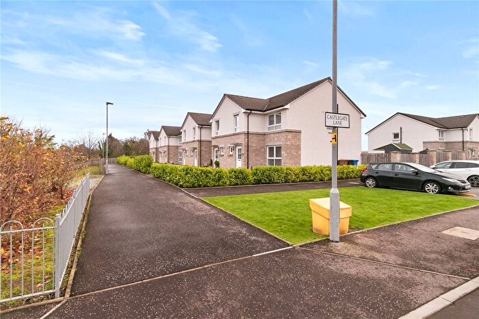 3 Bedroom Terraced House For Sale In Castlegate Lane, Dumbarton, G82