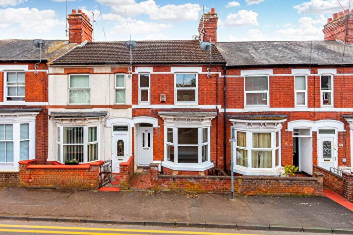 2 Bedroom Terraced House For Sale In Queen Street, Rushden, NN10
