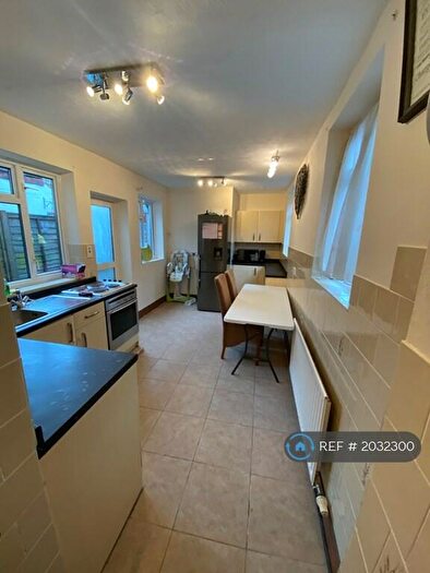 2 Bedroom Semi-Detached House To Rent In Peel Street, Kidderminster, DY11