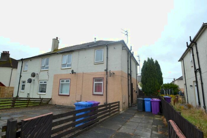 2 Bedroom Flat To Rent In Ninians Terrace, Kilwinning, North Ayrshire, KA13