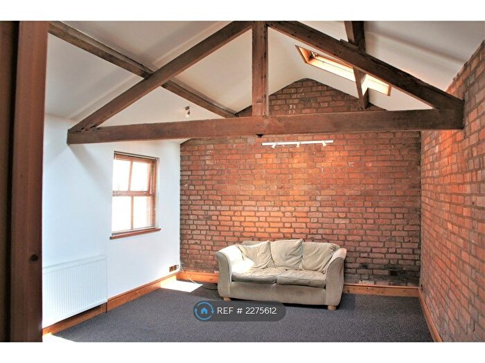 2 Bedroom Flat To Rent In Trinity Street, Leamington Spa, CV32