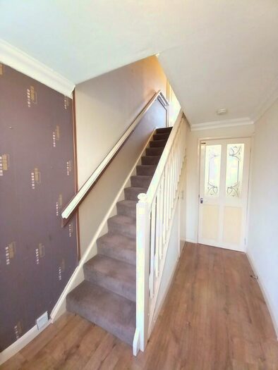3 Bedroom Terraced House For Sale In Bangor, Gwynedd, LL57