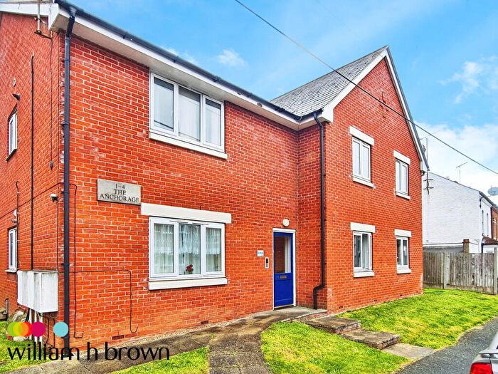 2 Bedroom Property To Rent In Tyler Street, Parkeston, CO12