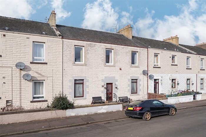 3 Bedroom Flat For Sale In Whyterose Terrace, Methil, Leven, Fife, KY8