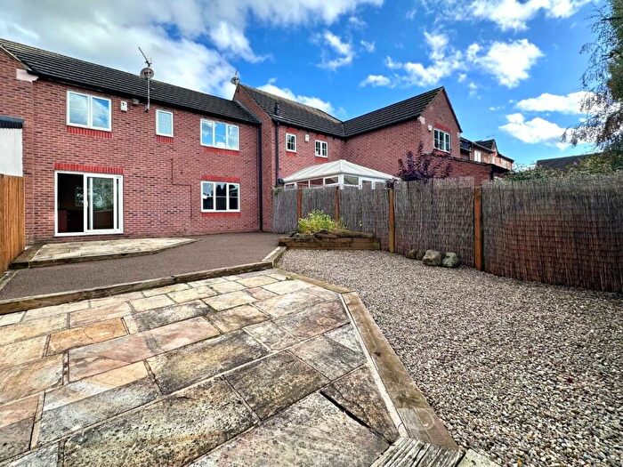 3 Bedroom Terraced House For Sale In Mulberry Chase, Pool In Wharfedale, LS21