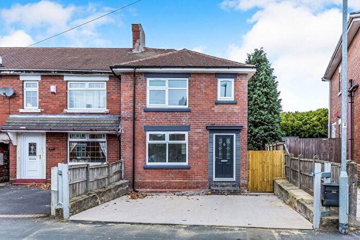 3 Bedroom Semi-Detached House To Rent In Uplands Road, Stoke-on-Trent, Staffordshire, ST2