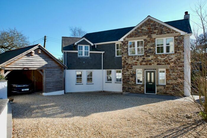 4 Bedroom Detached House For Sale In Brillwater Road, Constantine, Falmouth, TR11