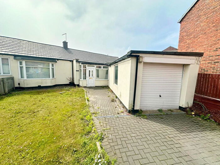 2 Bedroom Semi-Detached Bungalow To Rent In St. Pauls Terrace, Sunderland, SR2