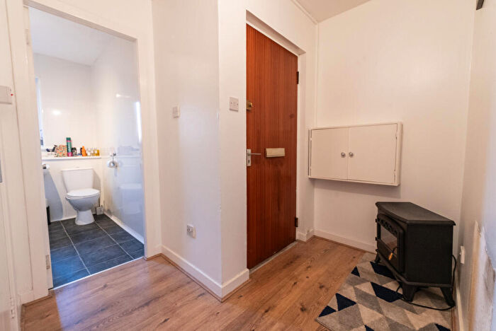 1 Bedroom Flat For Sale In Centenary Gardens, Coatbridge, ML5