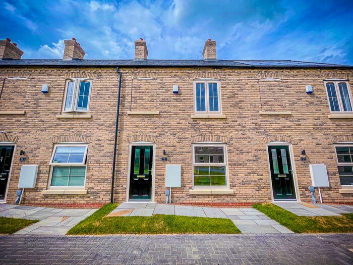 3 Bedroom Terraced House To Rent In Farmers Way, Martin, Lincoln, LN4