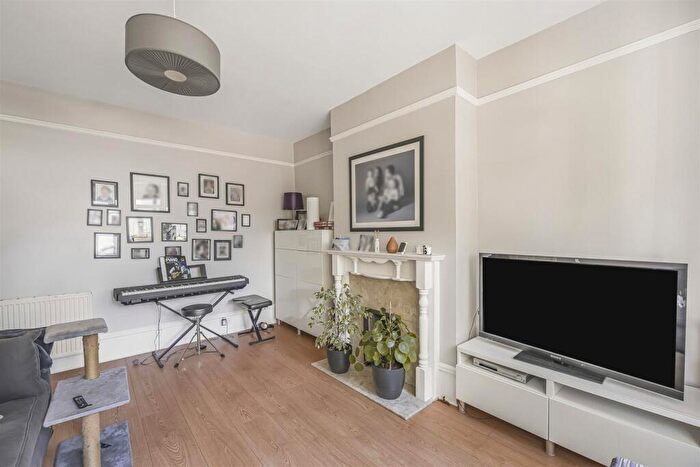 4 Bedroom Terraced House To Rent In Observatory Road, East Sheen, SW14