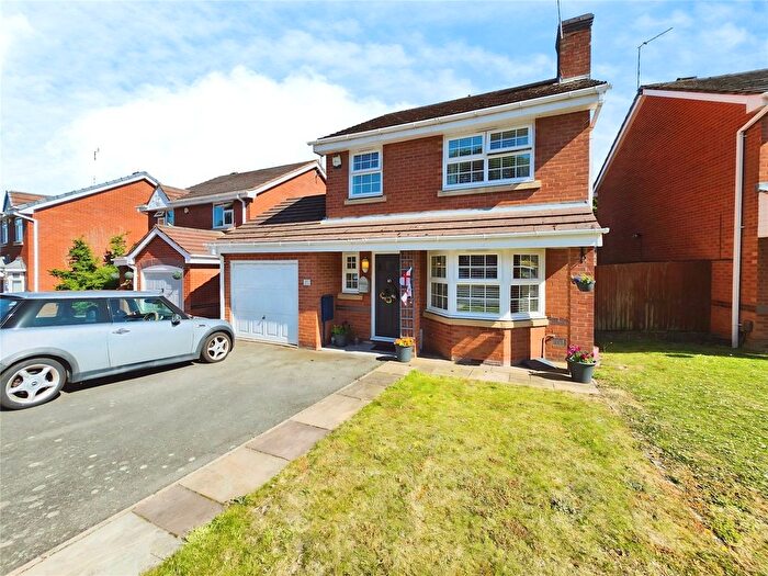 3 Bedroom Detached House For Sale In Marsdale Drive, Nuneaton, Warwickshire, CV10