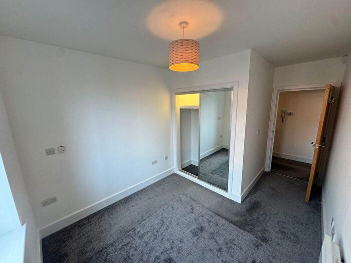 1 Bedroom Flat To Rent In High Street, Birmingham, B17