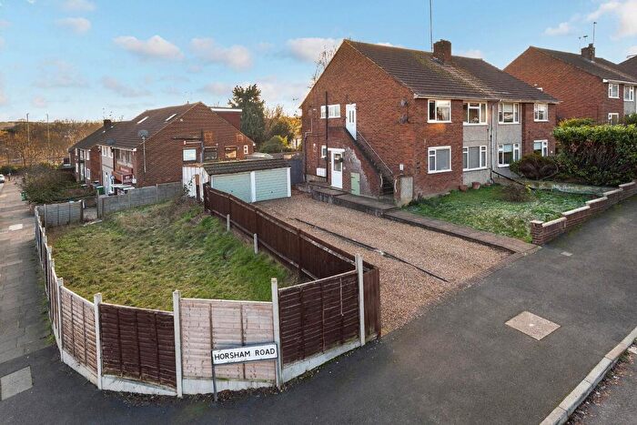 2 Bedroom Maisonette For Sale In Horsham Road, South Bexleyheath, DA6