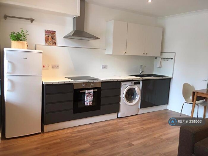 1 Bedroom Flat To Rent In Pirniefield Place, Edinburgh, EH6