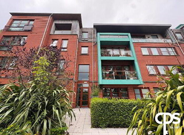 3 Bedroom Apartments For Sale In Apartment The Elms Malone Square, Belfast, BT9