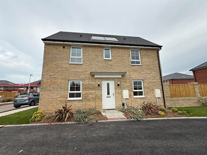 3 Bedroom Semi-Detached House To Rent In Lawley, Scarlet View, Telford, TF4