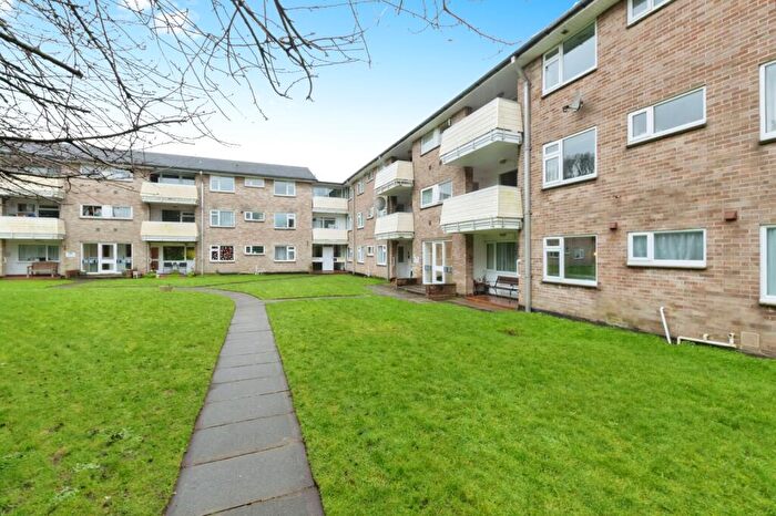 4 Bedroom Flat For Sale In Wimborne Road, Poole, Dorset, BH15