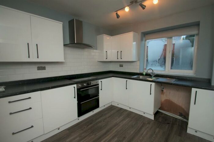 3 Bedroom Semi-Detached House To Rent In St. Catherines Crescent, Leeds, LS13