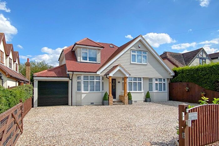 4 Bedroom Detached House For Sale In Nine Ashes Road, Ingatestone, CM4