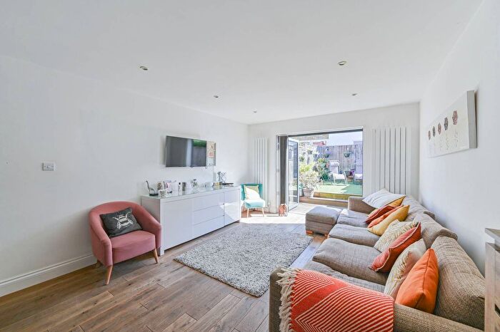 2 Bedroom Terraced House For Sale In Linnet Mews, Nightingale Triangle, London, SW12