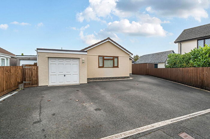 3 Bedroom Detached Bungalow For Sale In Chequetts Close, Callington, PL17